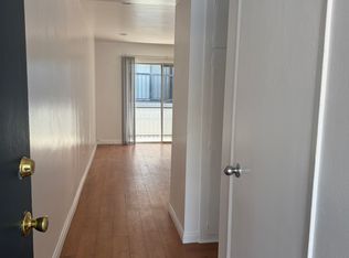1721 Scott Rd #I, Burbank, CA 91504