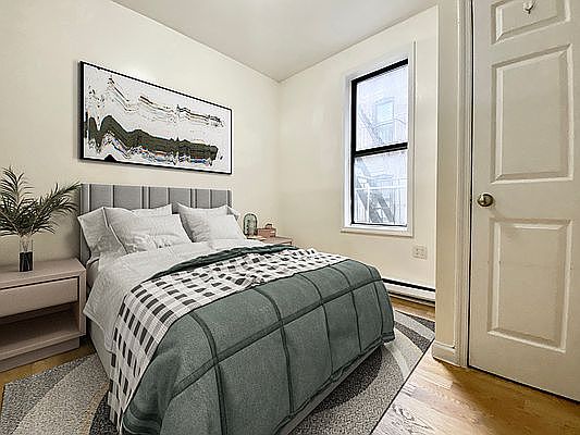 3rd image of 929 Amsterdam Ave APT 2S