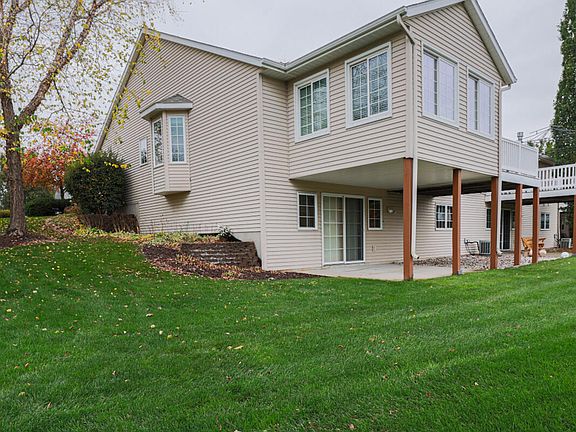 3rd image of 6728 Gracepoint Dr SE