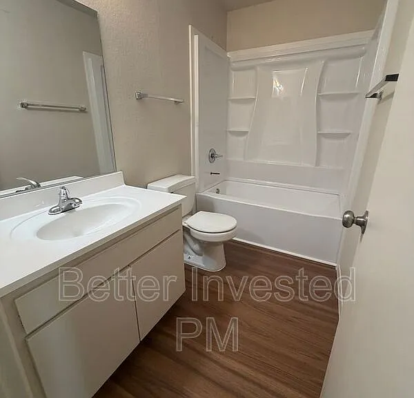 2808 Tachevah Dr — Photo 6
