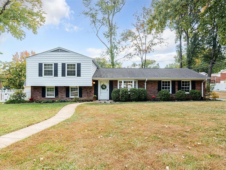 952 Bridgeport Dr, Ballwin, MO 63011 Zillow