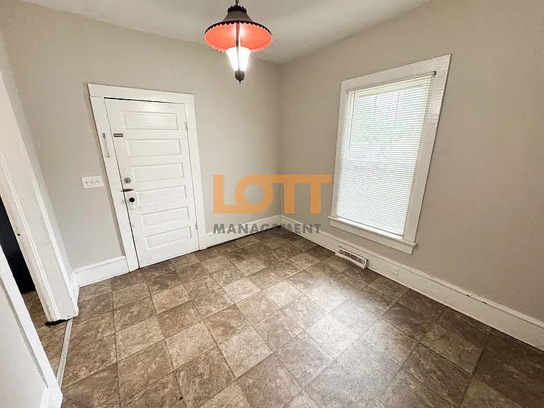108 Mulberry St — Photo 10