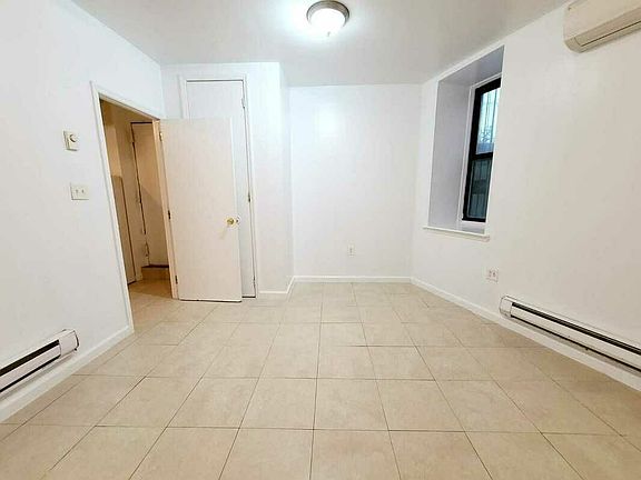 5th image of 675 Dawson St #19B
