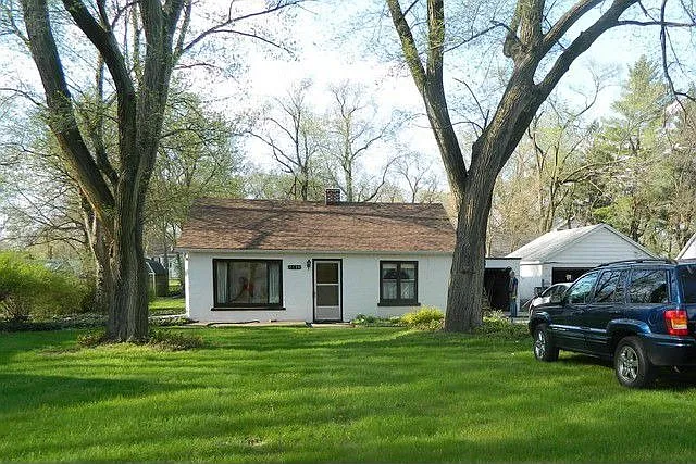 2178 Indiana Ave photo 1