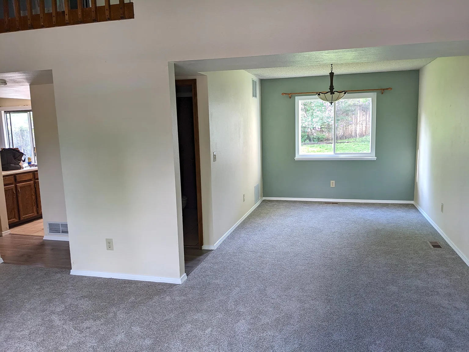 3 bed, 1.5 bath, 1681 sqft, $2,200 — Photo 3