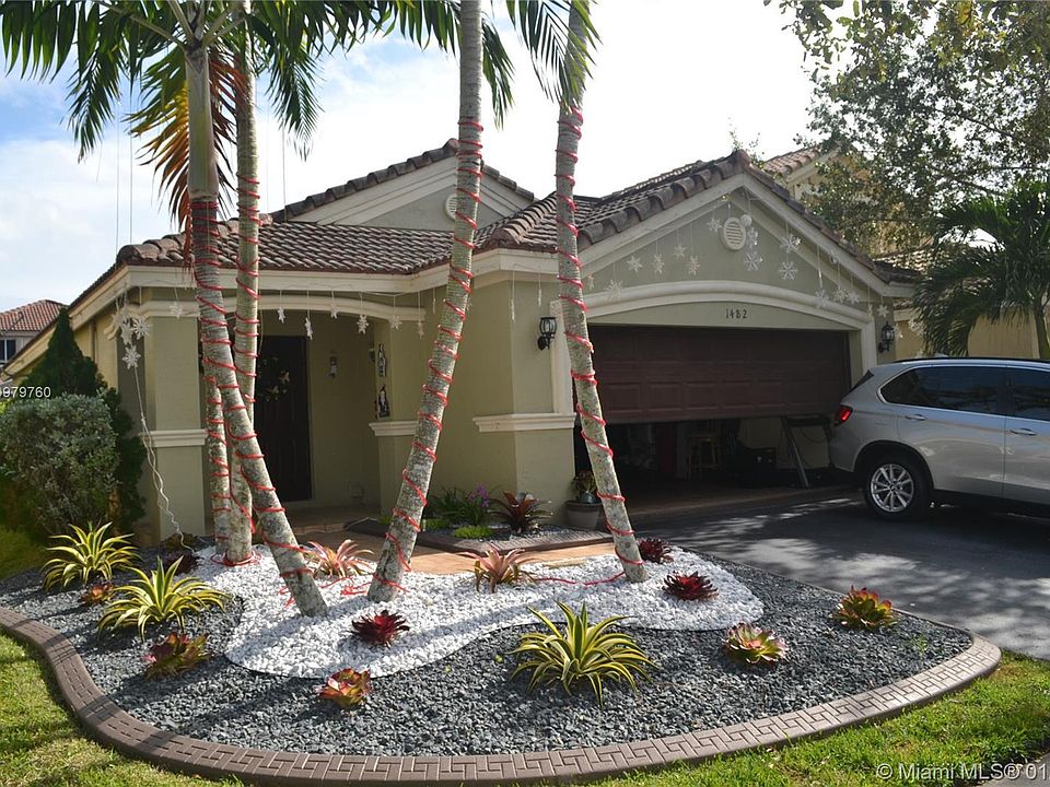 1st image of 1482 Canary Island Dr
