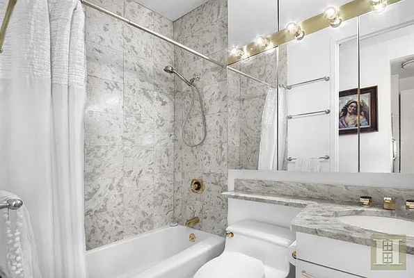 Rented by Halstead Real Estate | media 23