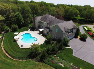 383 Boston Post Rd, Madison, CT 06443