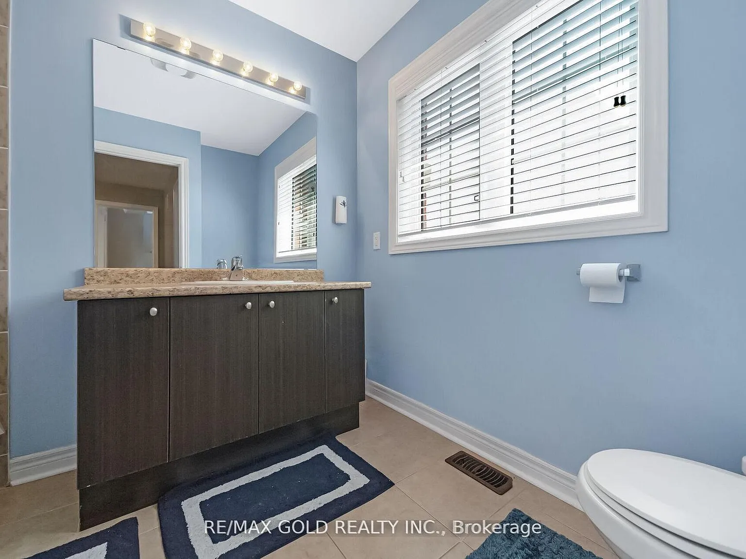4 bed, $3,200 — Photo 4