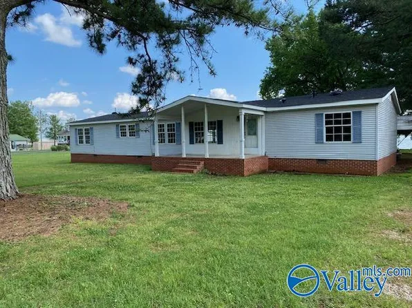 132 County Road 444, Hillsboro, AL 35643