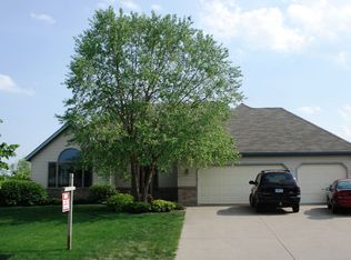 556 Lonesome Pine Trl, Lino Lakes, MN 55014