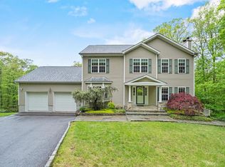 218 Hessian Hills Rd, Croton On Hudson, NY 10520