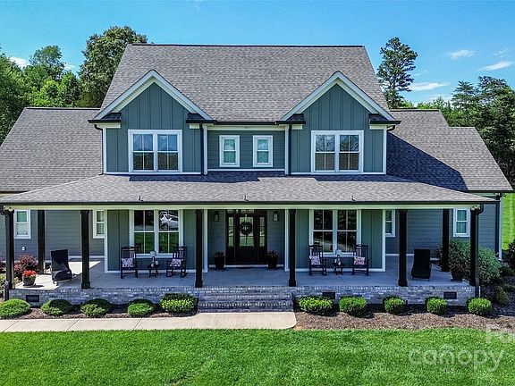 2nd image of 115 Vance Farm Dr