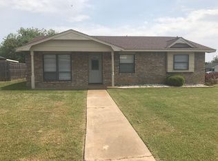 1601 NW Horton Blvd, Lawton, OK 73505