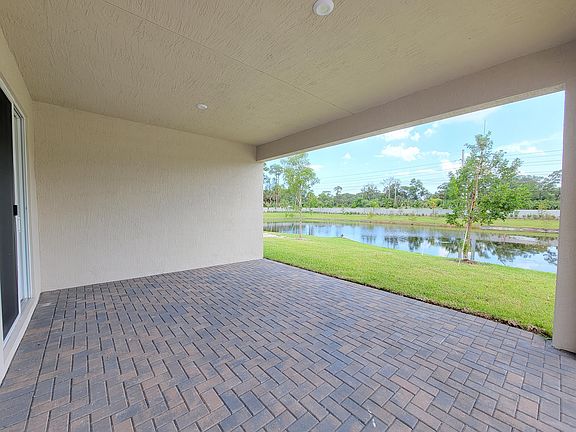 5th image of 6644 Pointe Of Woods Dr