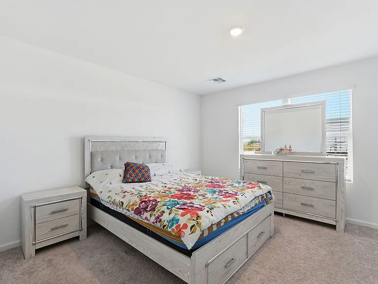 15610 S Moon Valley Rd — Photo 17