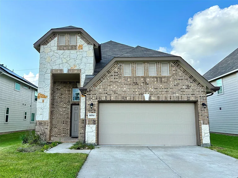 6034 Prince Place Dr — Photo 1