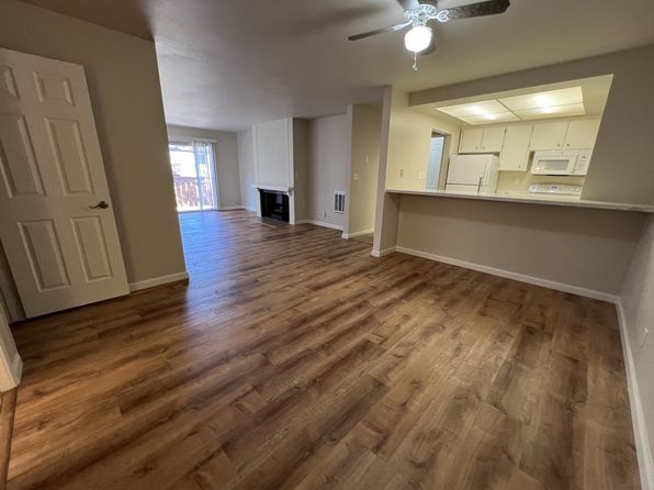 22120 Center St APT 523