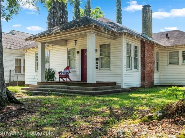 1935 Thornton Ct, Alexandria, LA 71301