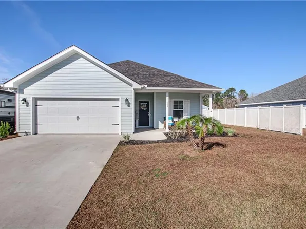 108 Eva Dr, Saint Marys, GA 31558