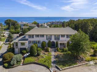 25 Hobart Ln, Cohasset, MA 02025