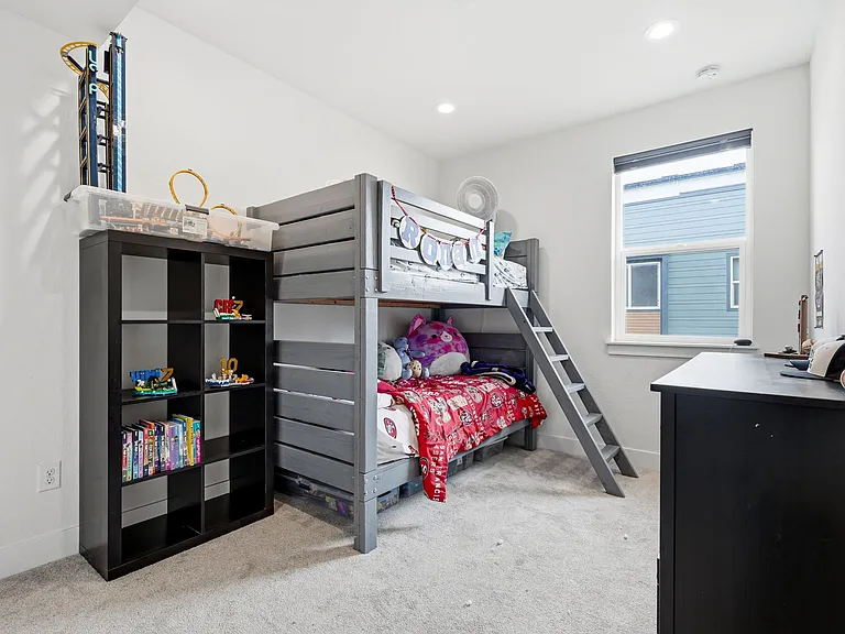 2352 Blue Grama Ln — Photo 28