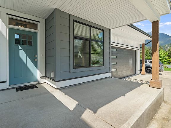 3rd image of 20157 Beacon Rd