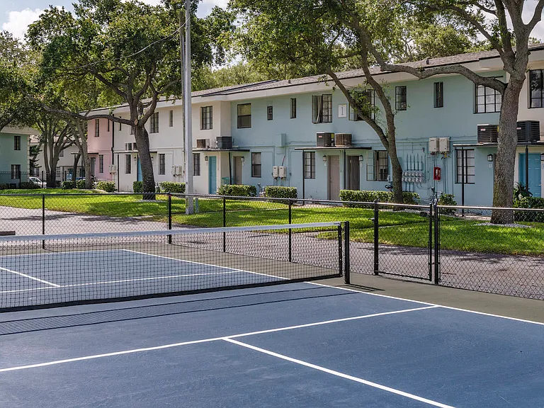 Terraces at Clearwater Beach — Photo 19