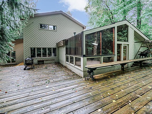 5th image of 1236 Saint James Ct