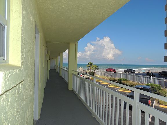 4th image of 453 S Atlantic Ave #2050