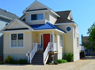 210 W 21st St, Ship Bottom, NJ 08008