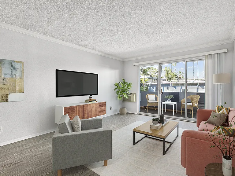 Milano Apartments — Photo 17