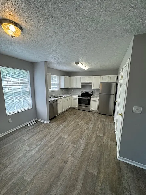 Eagle Ridge Townhomes — Photo 1