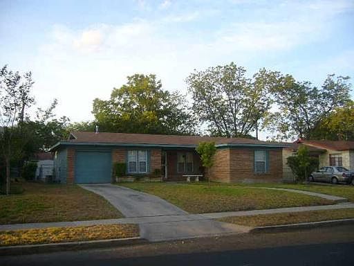 1st image of 315 MINK DR