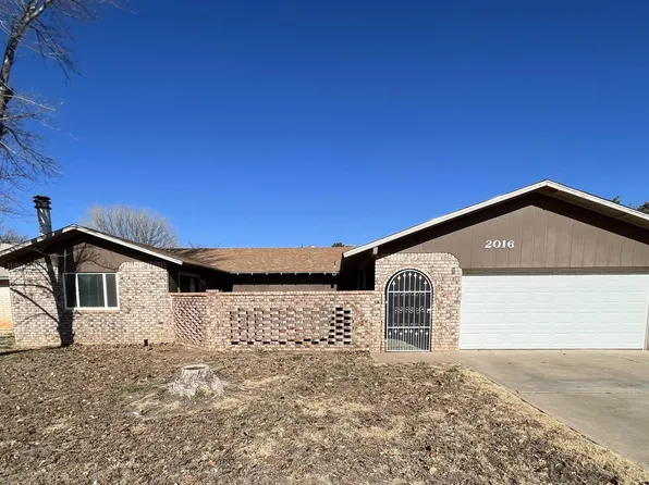 2016 Glenarm Dr, Clovis, NM 88101