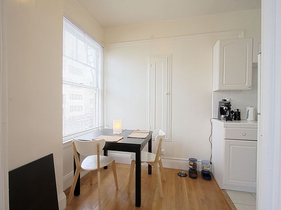 3rd image of 1415 Franklin St #25