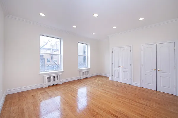 Rented by Douglas Elliman | media 9