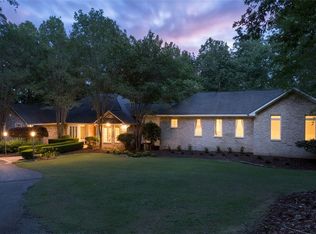 3621 Oak Glen Dr, Tuscaloosa, AL 35406
