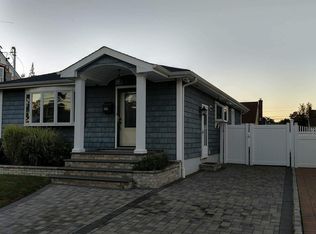 265A N Rutherford Ave, Massapequa, NY 11758