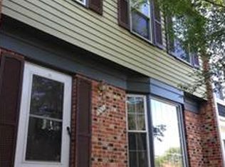 1003 Tottenham Ct, Sterling, VA 20164