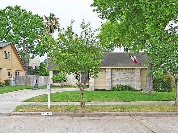 2nd image of 11506 Breezy Knoll Dr
