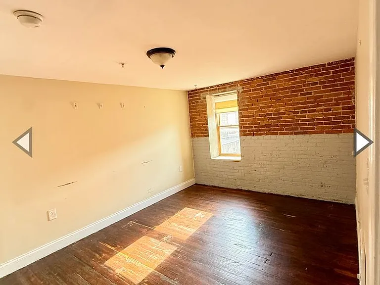 507 N Paca St — Photo 12