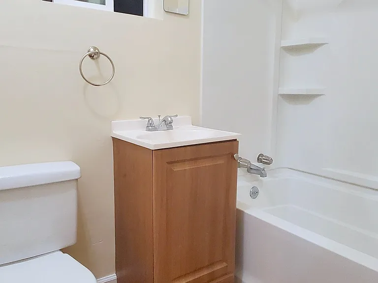 1413 Castillo St #2 — Photo 7