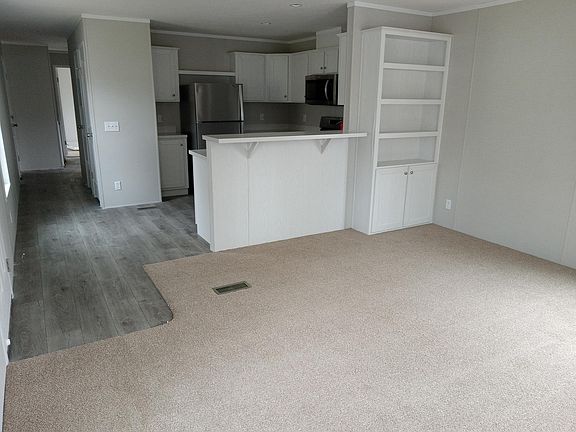 5th image of 1301 Avenue A #Arc34