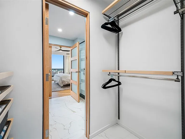 1 Beach Dr SE #2211 — Photo 39