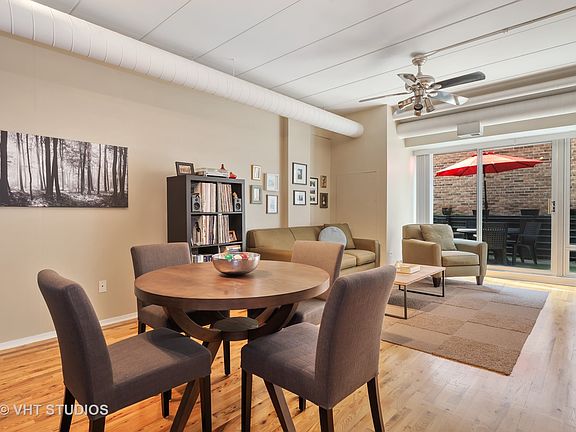 3rd image of 1440 S Michigan Ave APT 216