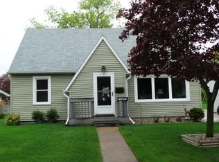 1240 22nd Dr S, La Crosse, WI 54601