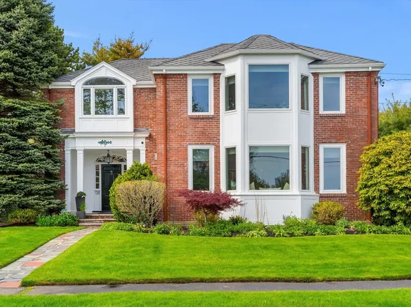 128 Ocean Ave, Swampscott, MA 01907