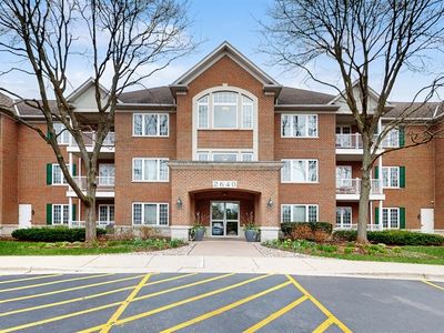 2640 Summit Dr UNIT 309, Glenview, IL, 60025