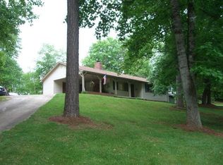 3372 Mudcut Rd, Marion, NC 28752